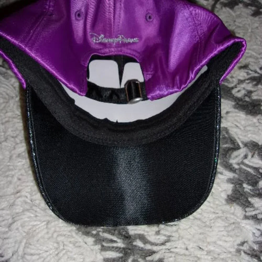 Disney Youth Baseball Cap - Mickey Icon LOVE - Reversible Sequin new